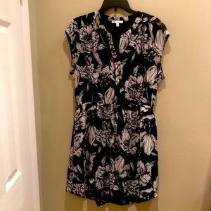 DR2 by Daniel Rainn floral dress with pockets